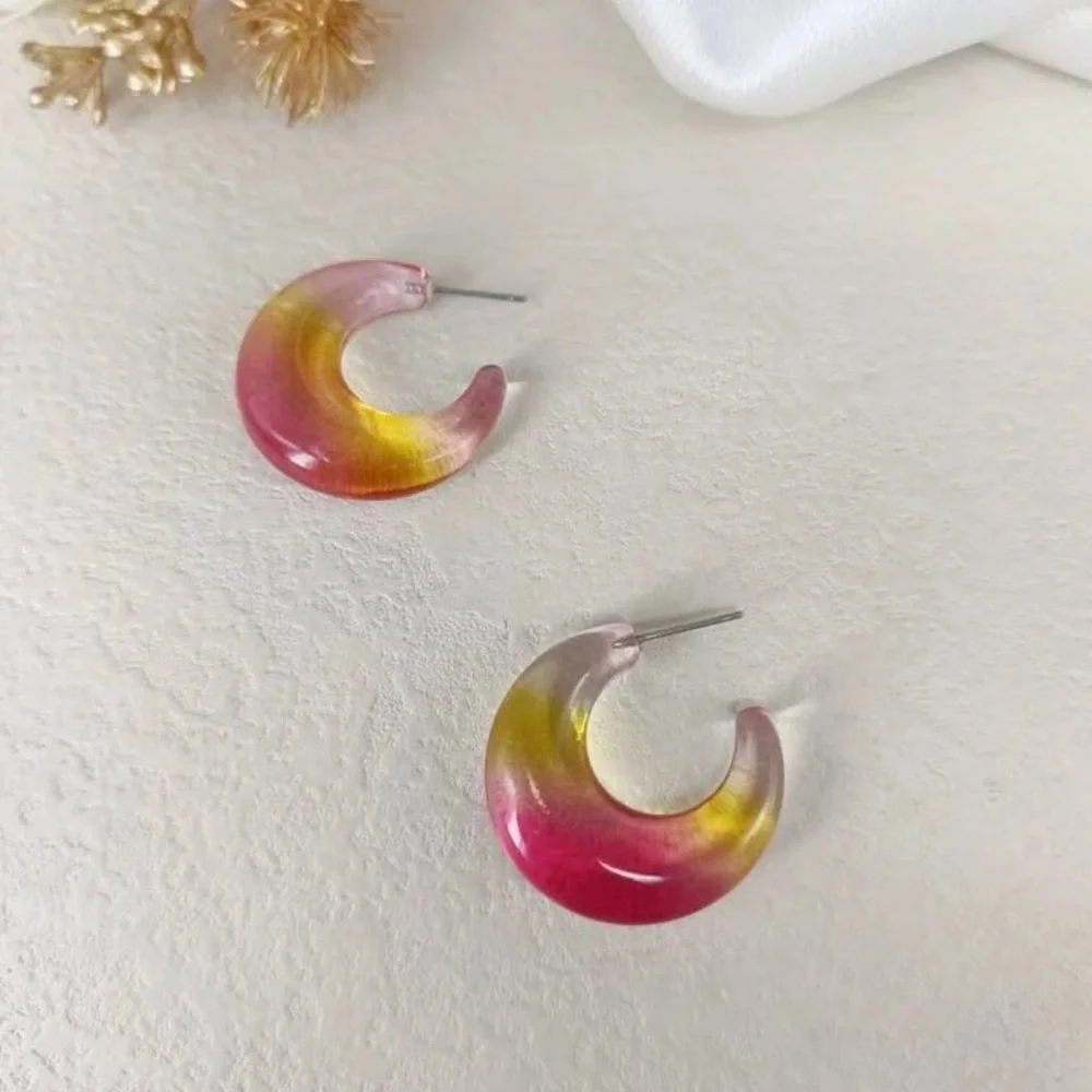 Ombre Acrylic Hoop Earrings – Neon Tie-Dye C-Shape Statement Hoops